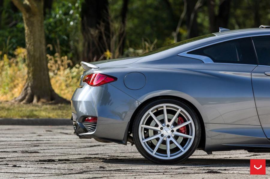 Детали экстерьера Infiniti Q60 on Vossen Wheels (VFS1) 2017 года  (фото 27 из 28)
